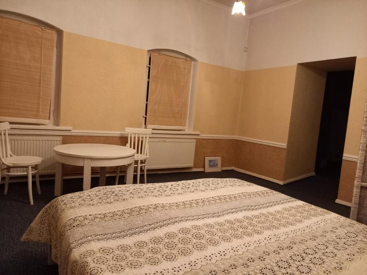 Villa Figaro à Ventspils Extérieur photo